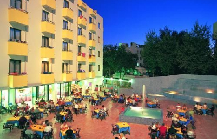 AQUA PLAZA CLUB OTEL