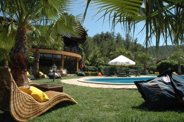 BERKE RANCH HOTEL