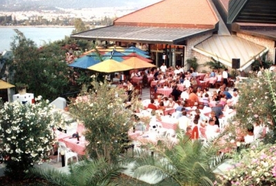 CLUB PATIO