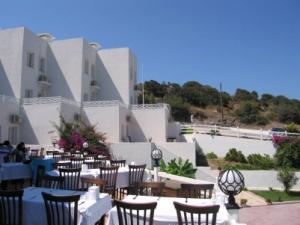 BAL BEACH HOTEL