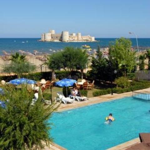 ADMIRAL HOTEL