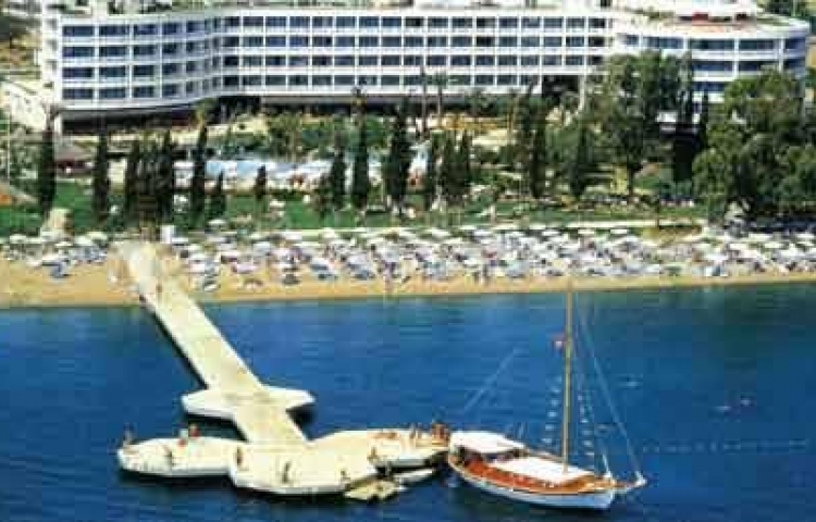 GRAND AZUR HOTEL