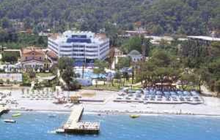 CATAMARAN RESORT HOTEL