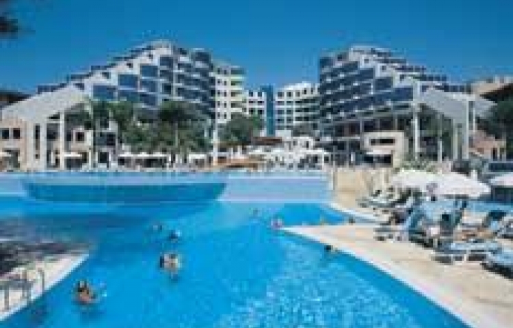 CORNELIA DELUXE RESORT