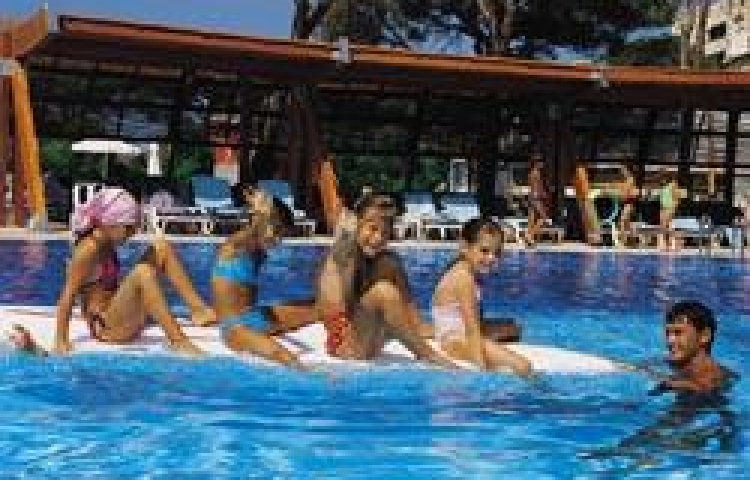 CORNELIA DELUXE RESORT