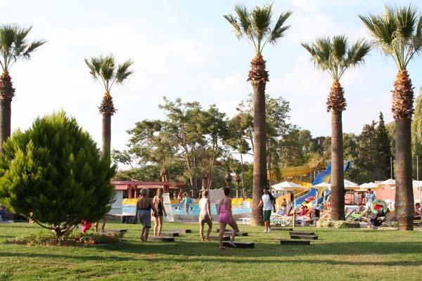 KUŞTUR TATiL KÖYÜ