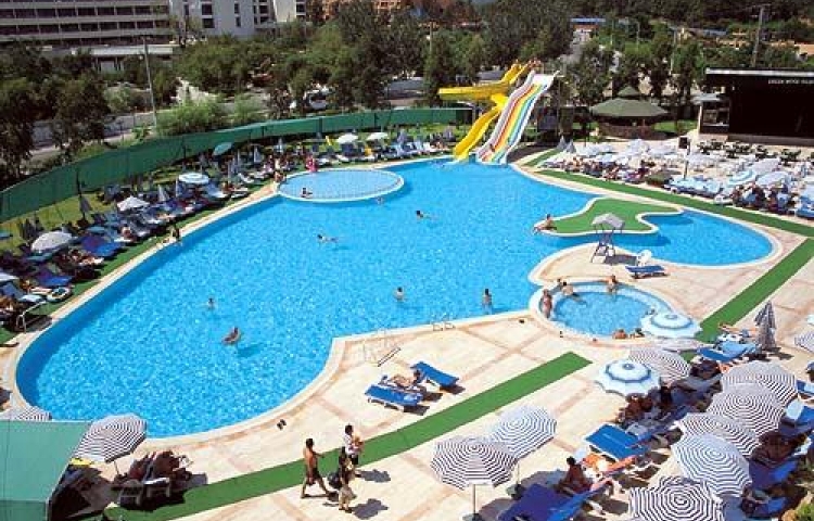 GREENWOOD RESORT