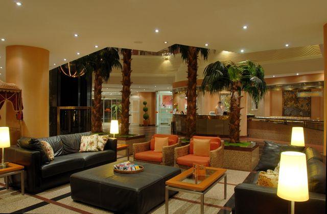 ELEGANCE HOTEL MARMARiS