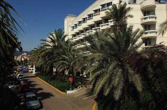 ELEGANCE HOTEL MARMARiS