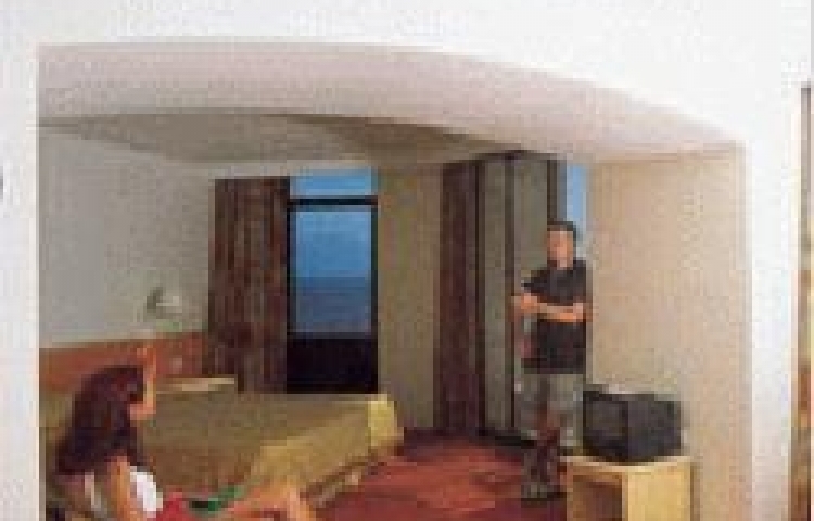 FESTIVAL CLUB HOTEL 