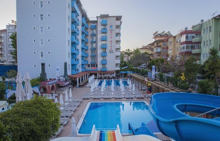 Club Big Blue Suite Hotel