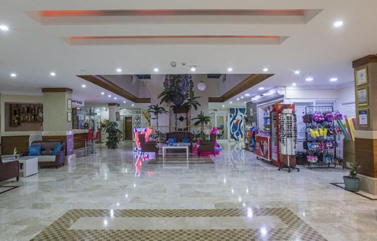 Club Big Blue Suite Hotel