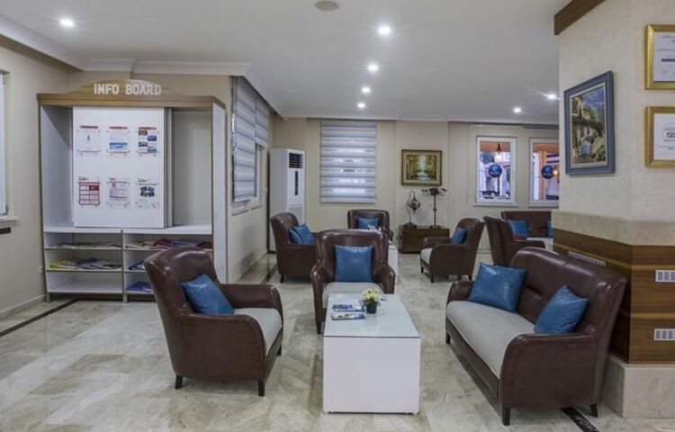 Club Big Blue Suite Hotel