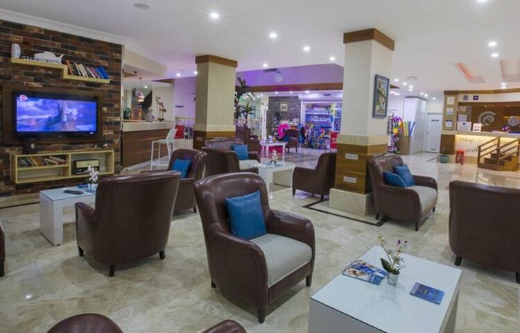 Club Big Blue Suite Hotel