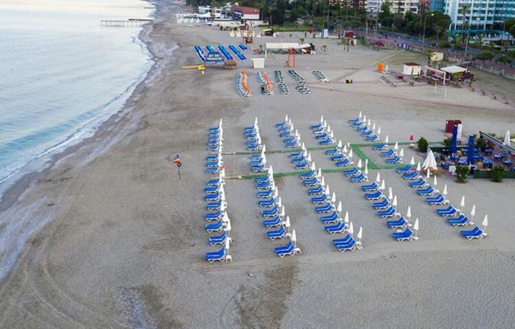 Club Big Blue Suite Hotel