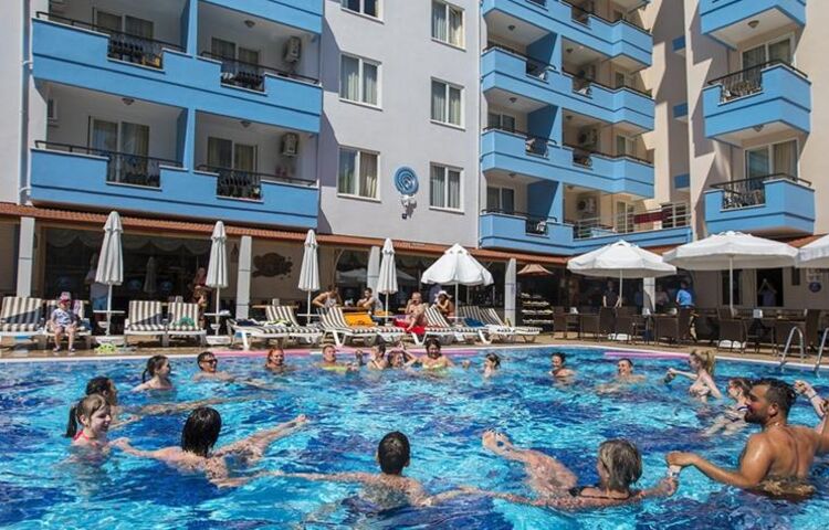 Club Big Blue Suite Hotel