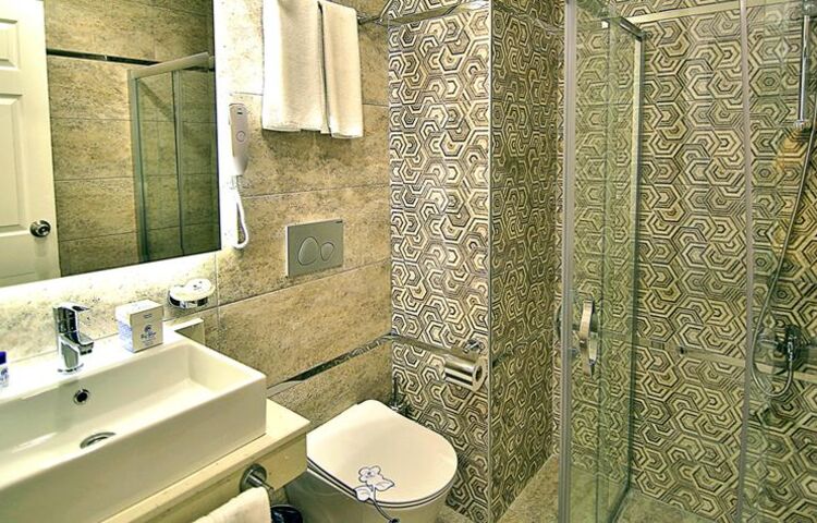 Club Big Blue Suite Hotel
