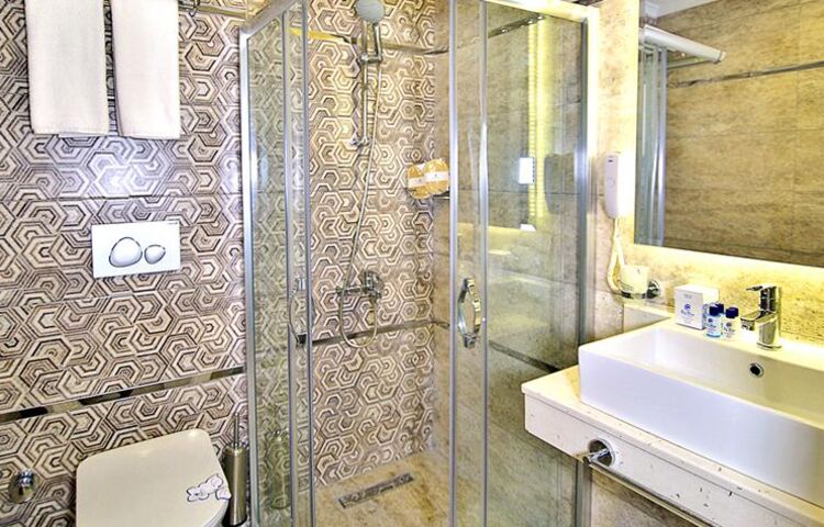 Club Big Blue Suite Hotel