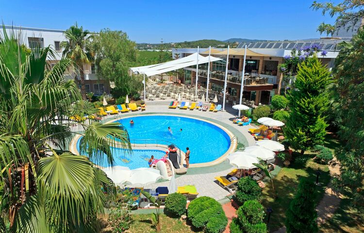Club Mermaid Village