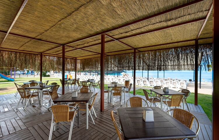 Öz Hotels Sui Resort