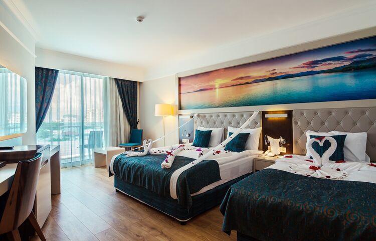The Lumos Deluxe Resort Hotel
