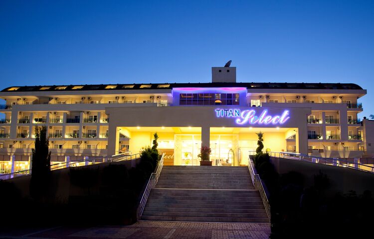 Titan Select Hotel