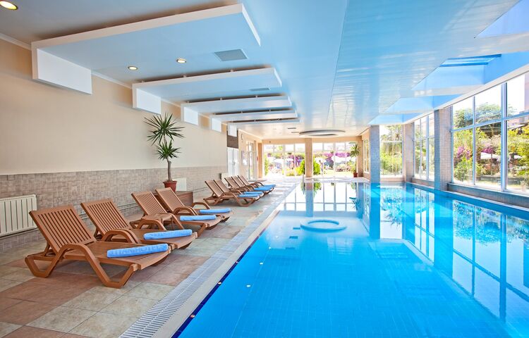 Titan Select Hotel