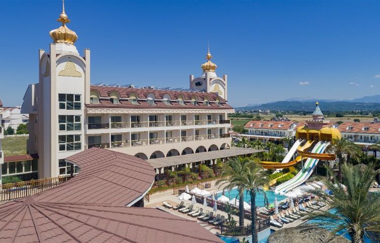 Side Crown Charm Palace
