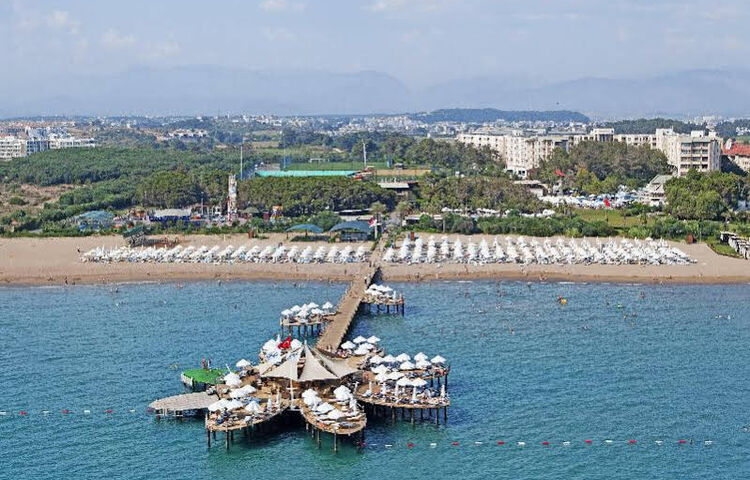 Sueno Beach Side