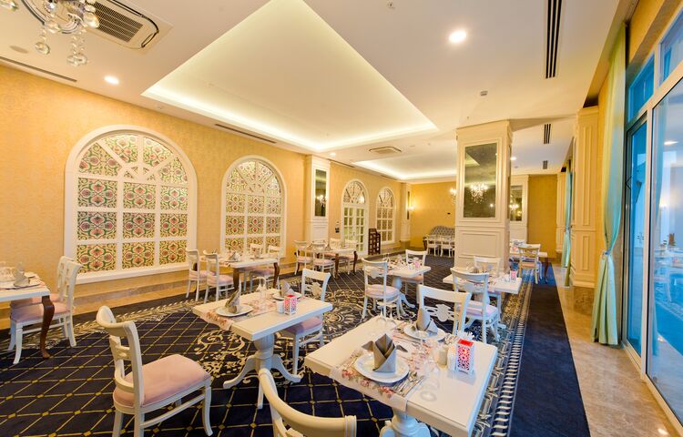 Side Premium Resort