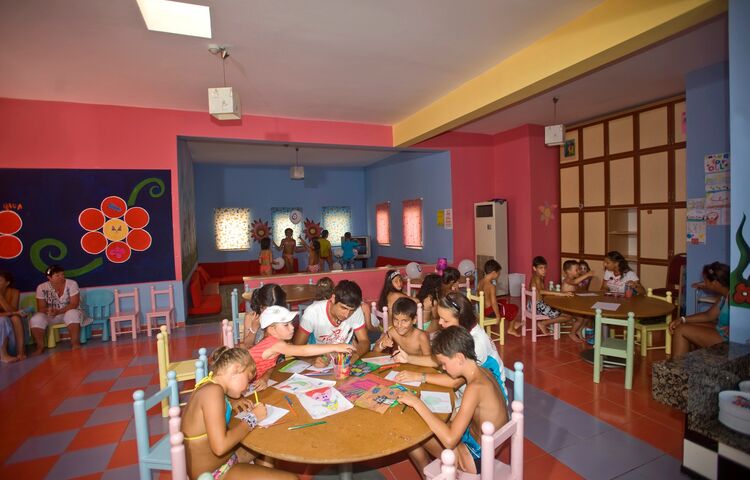 Crystal Admiral Resort Suites Spa