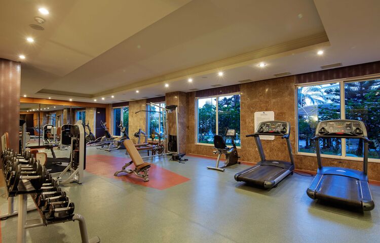 Crystal Admiral Resort Suites Spa