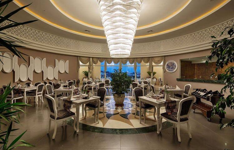 Crystal Sunset Luxury Resort & SPA