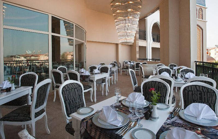 Crystal Sunset Luxury Resort & SPA