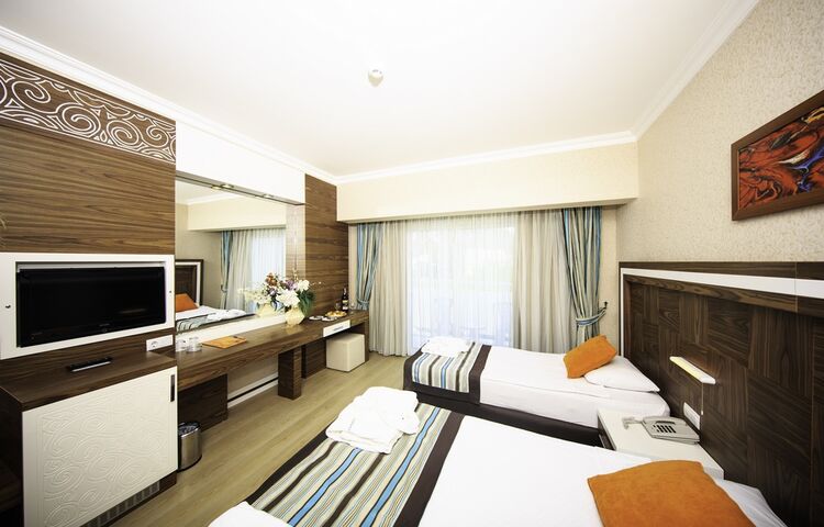 Palmet Resort Hotel Kiriş