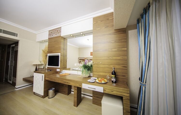 Palmet Resort Hotel Kiriş