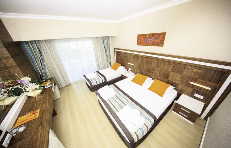 Palmet Resort Hotel Kiriş