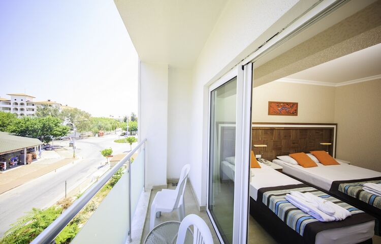 Palmet Resort Hotel Kiriş