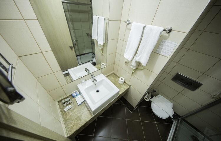 Palmet Beach Resort Hotel