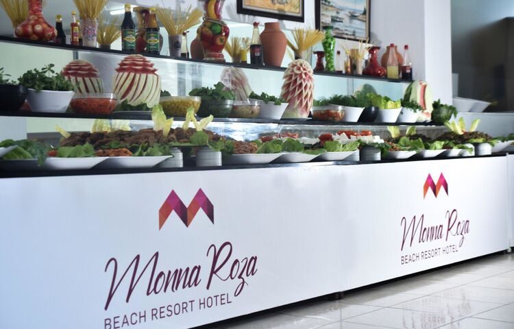 Monna Roza Beach