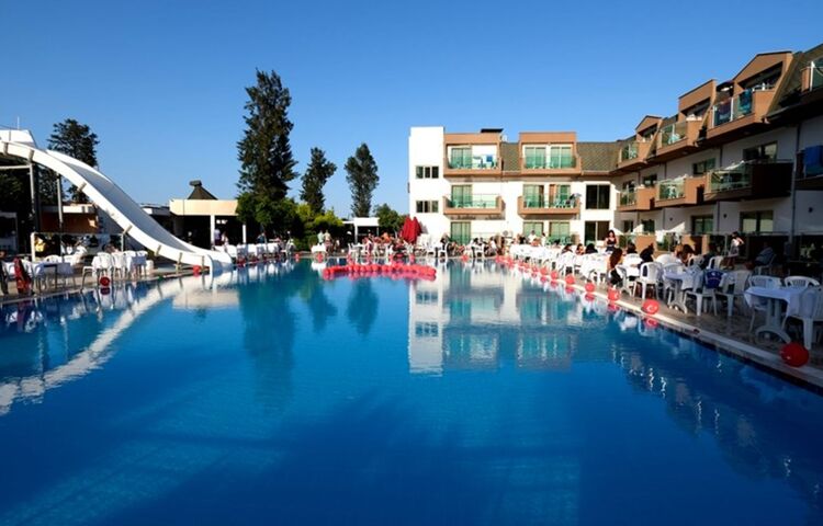 Monna Roza Garden Resort Hotel