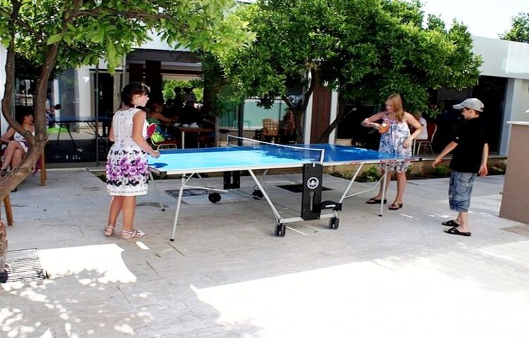 Monna Roza Garden Resort Hotel