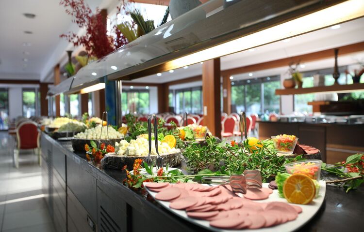 Monna Roza Garden Resort Hotel