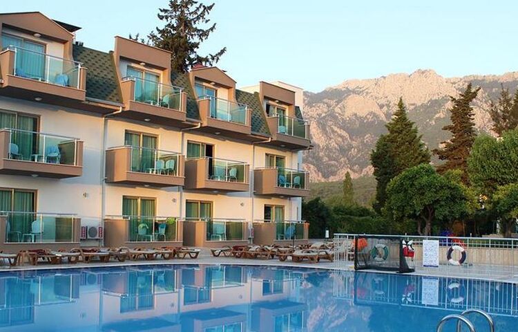 Monna Roza Garden Resort Hotel