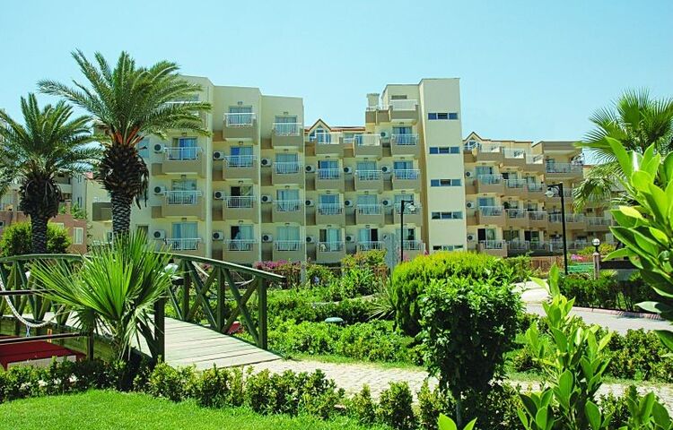 Viking Nona Beach Hotel