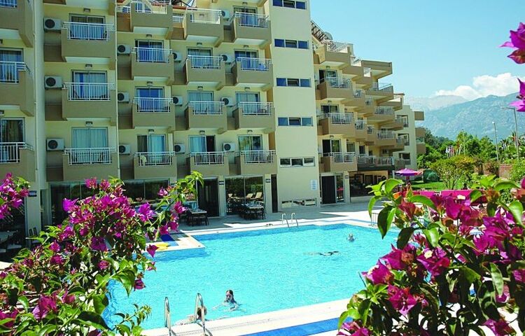 Viking Nona Beach Hotel