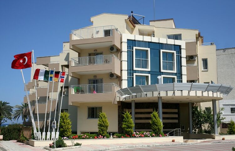 Viking Nona Beach Hotel