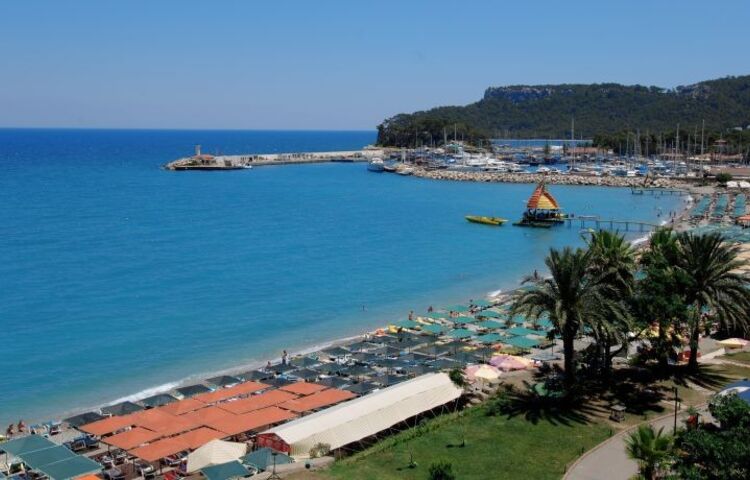 Viking Nona Beach Hotel