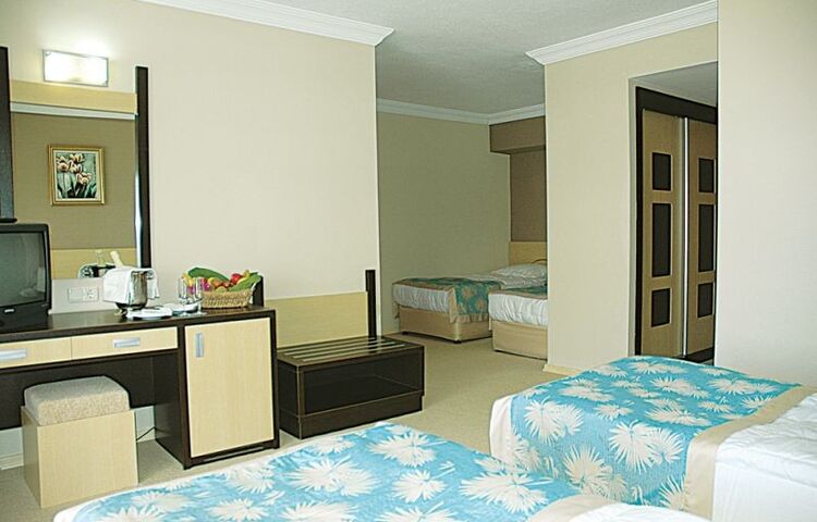 Viking Nona Beach Hotel