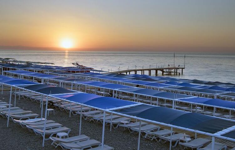 Sailor's Beach Club